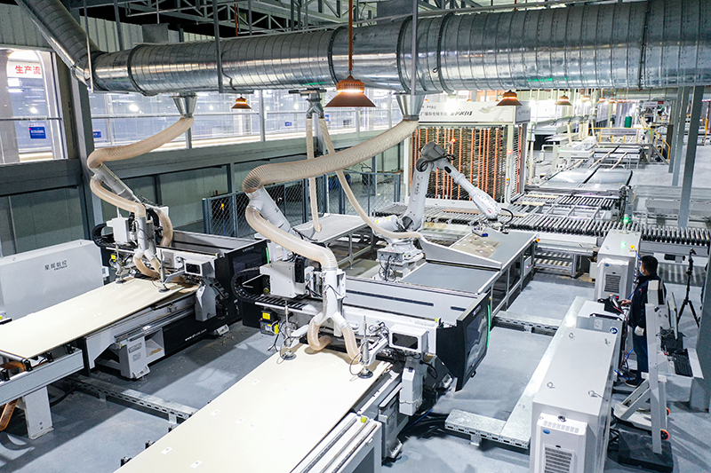 GoldenHome CNC akıllı üretiminin canlı yayını